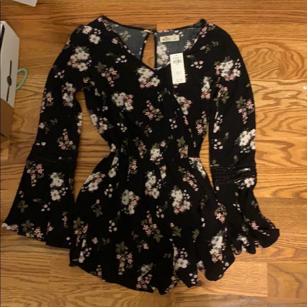 Long Sleeve Flower Romper